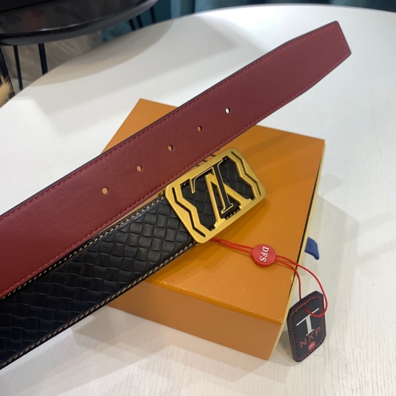 LOUIS VUITTON Belts